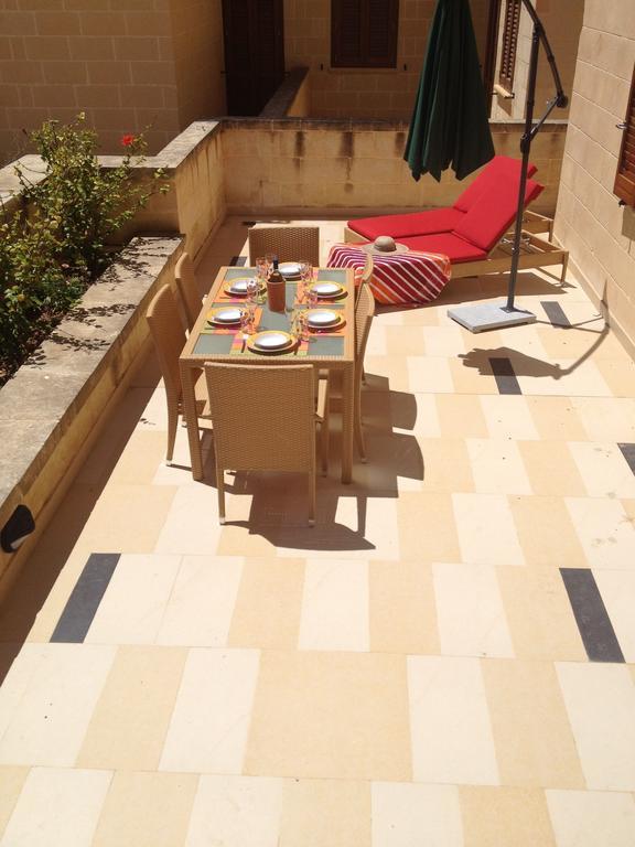 Fort Chambray Apartment Għajnsielem Стая снимка